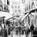 People on Rialto Bridge People on Rialto Bridge